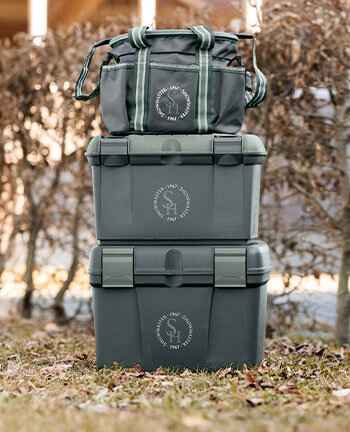 Tack Boxes & Grooming Bags