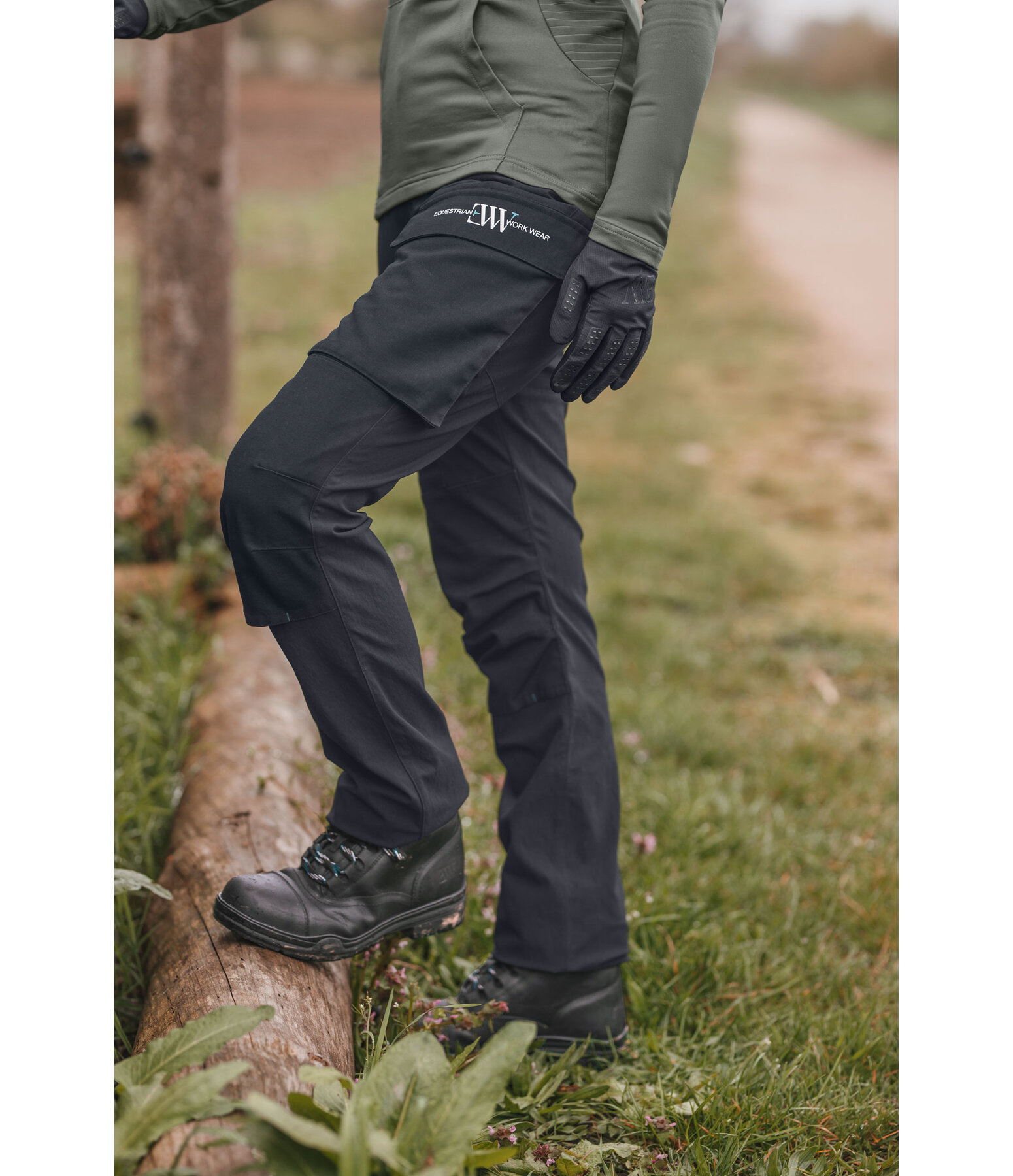 All-Season Functional Outdoor Trousers