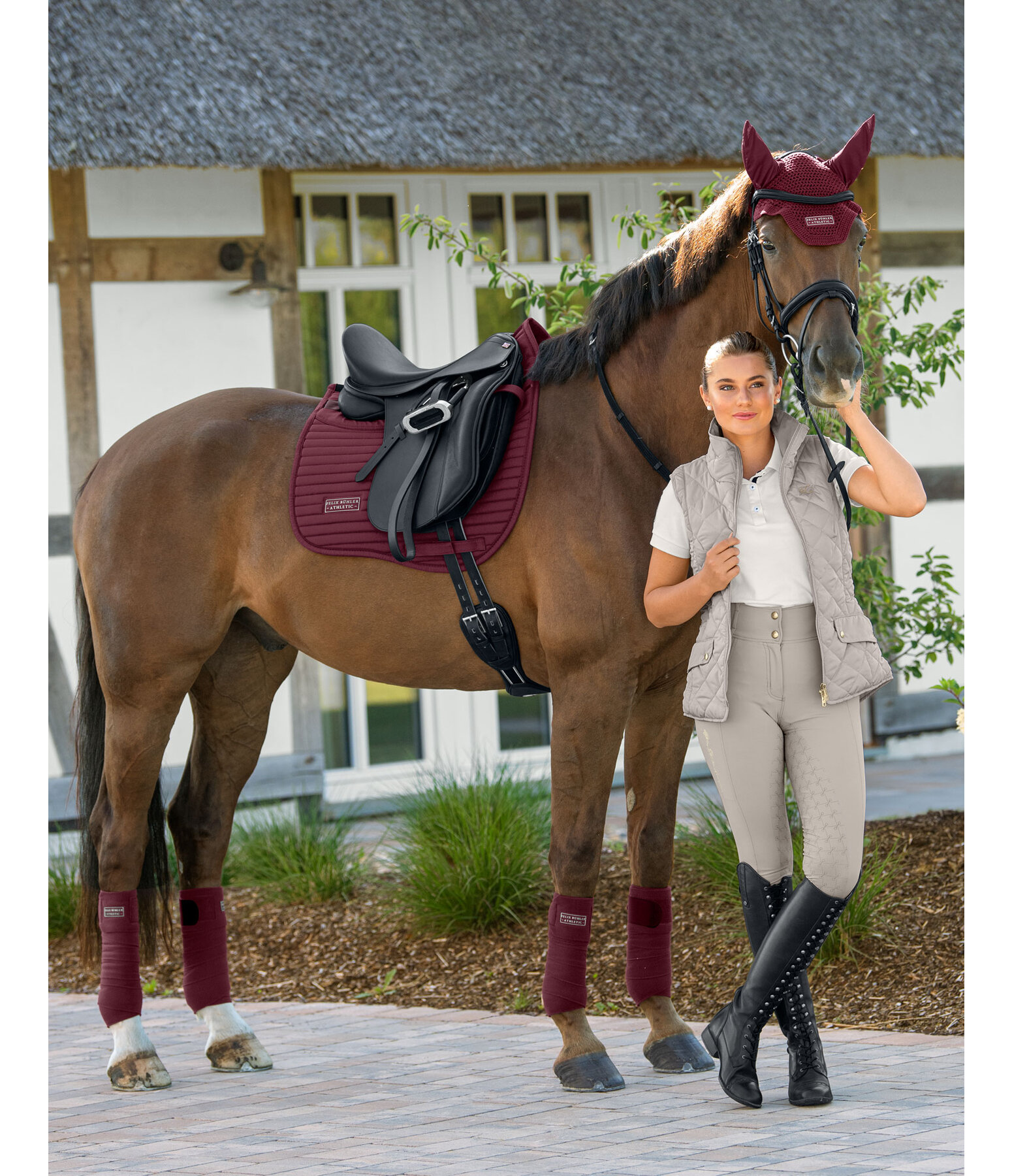 Saddle Pad Athletic