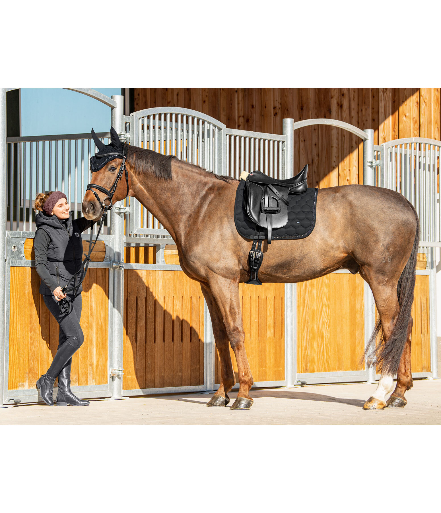 Crystal Chain Saddle Pad