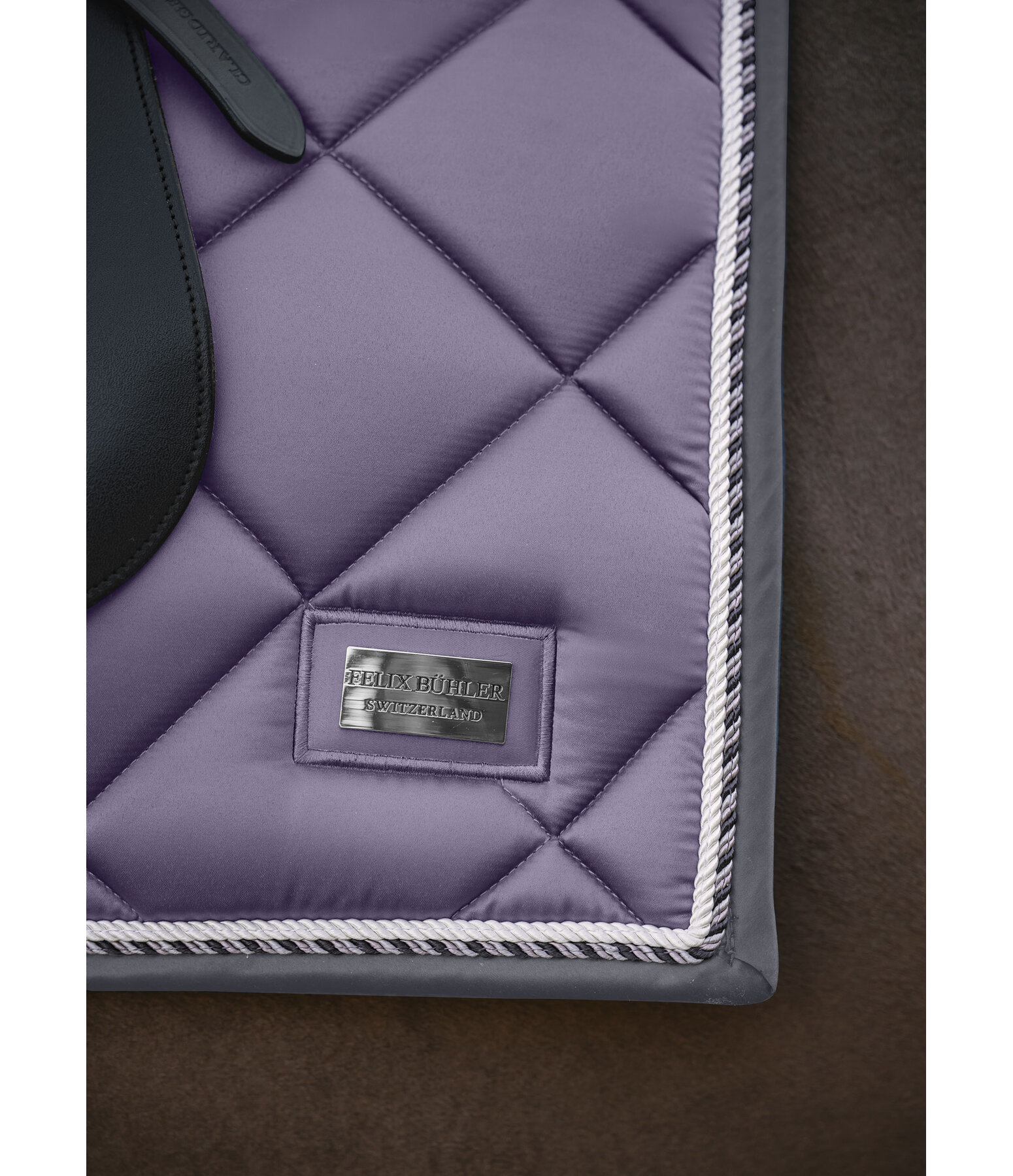 Saddle Pad Swiss Design