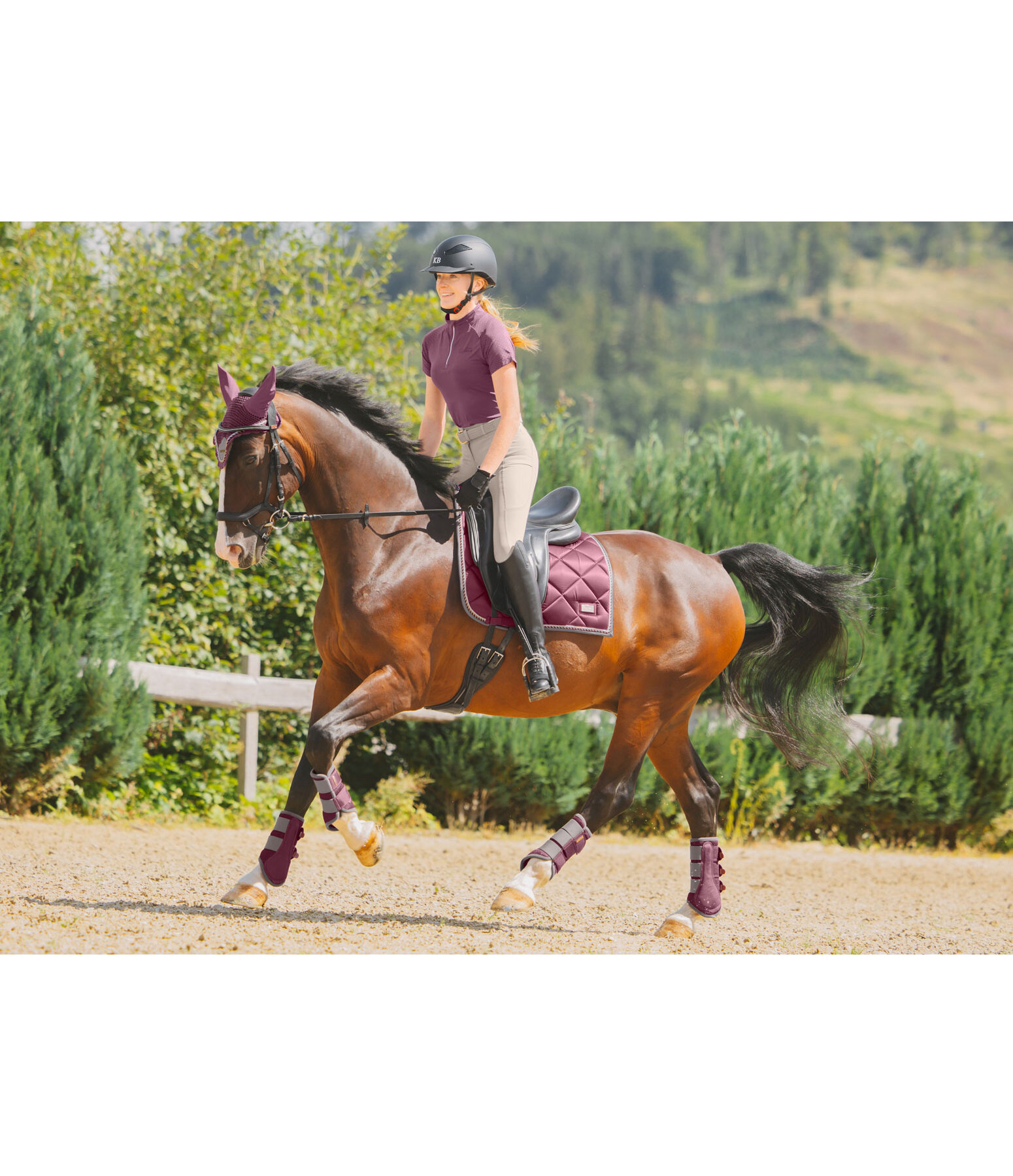 Saddle Pad Swiss Design