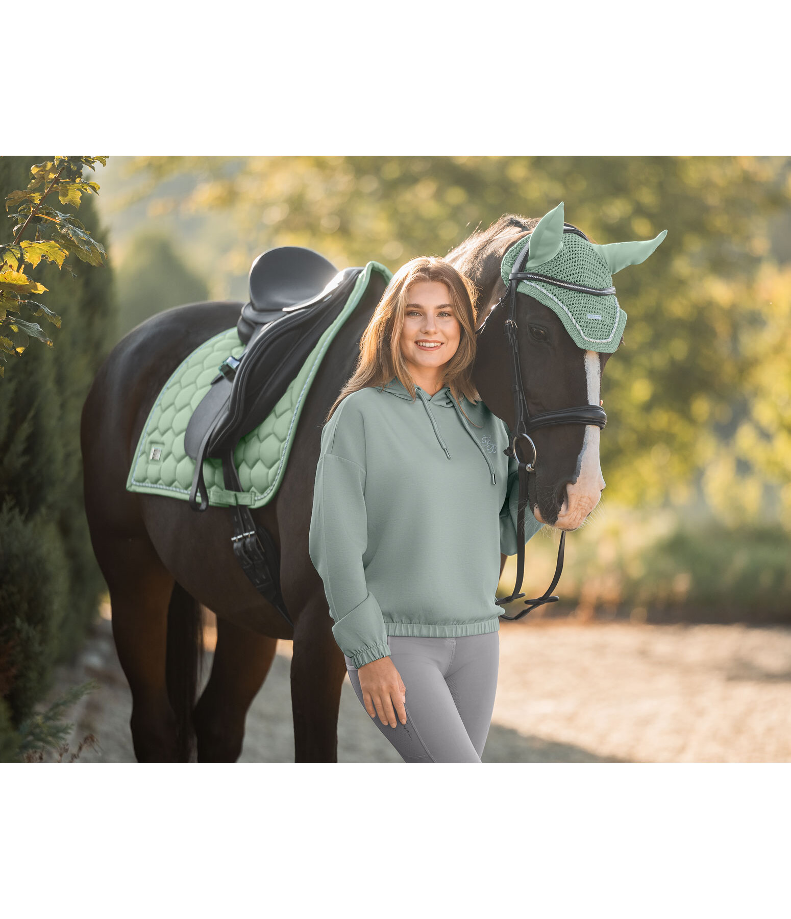 Saddle Pad Sophistication Strapless