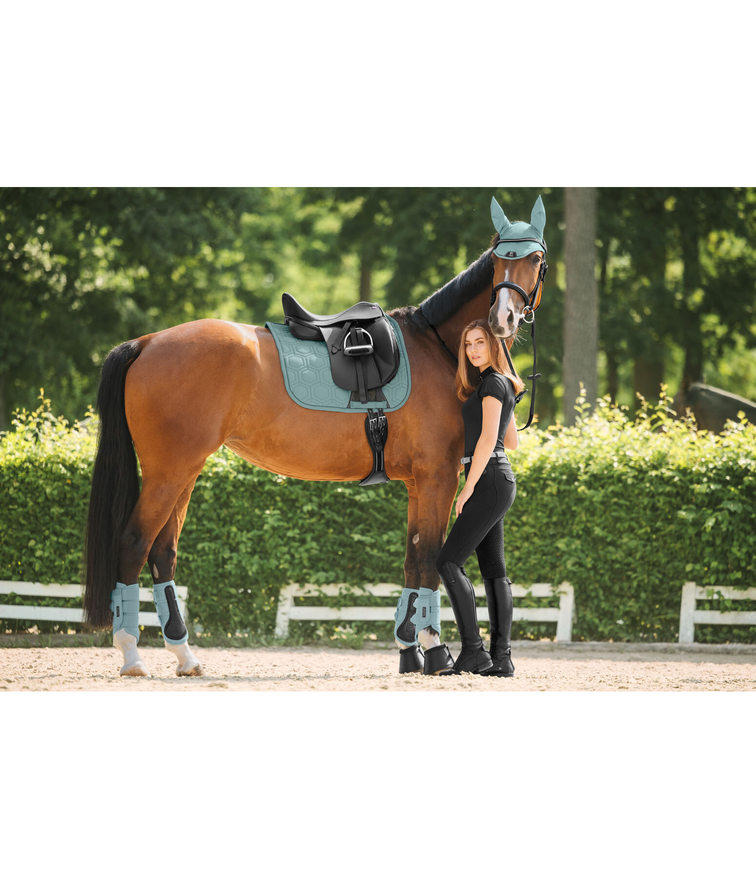 Saddle Pad Mesh Technology