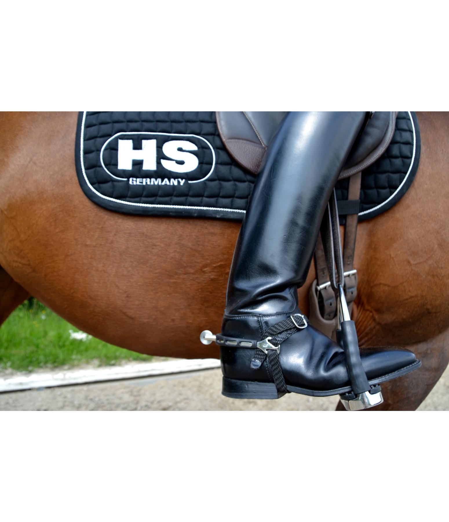 Safety Stirrups System 4 Stirrups & Stirrup Pads Kramer Equestrian