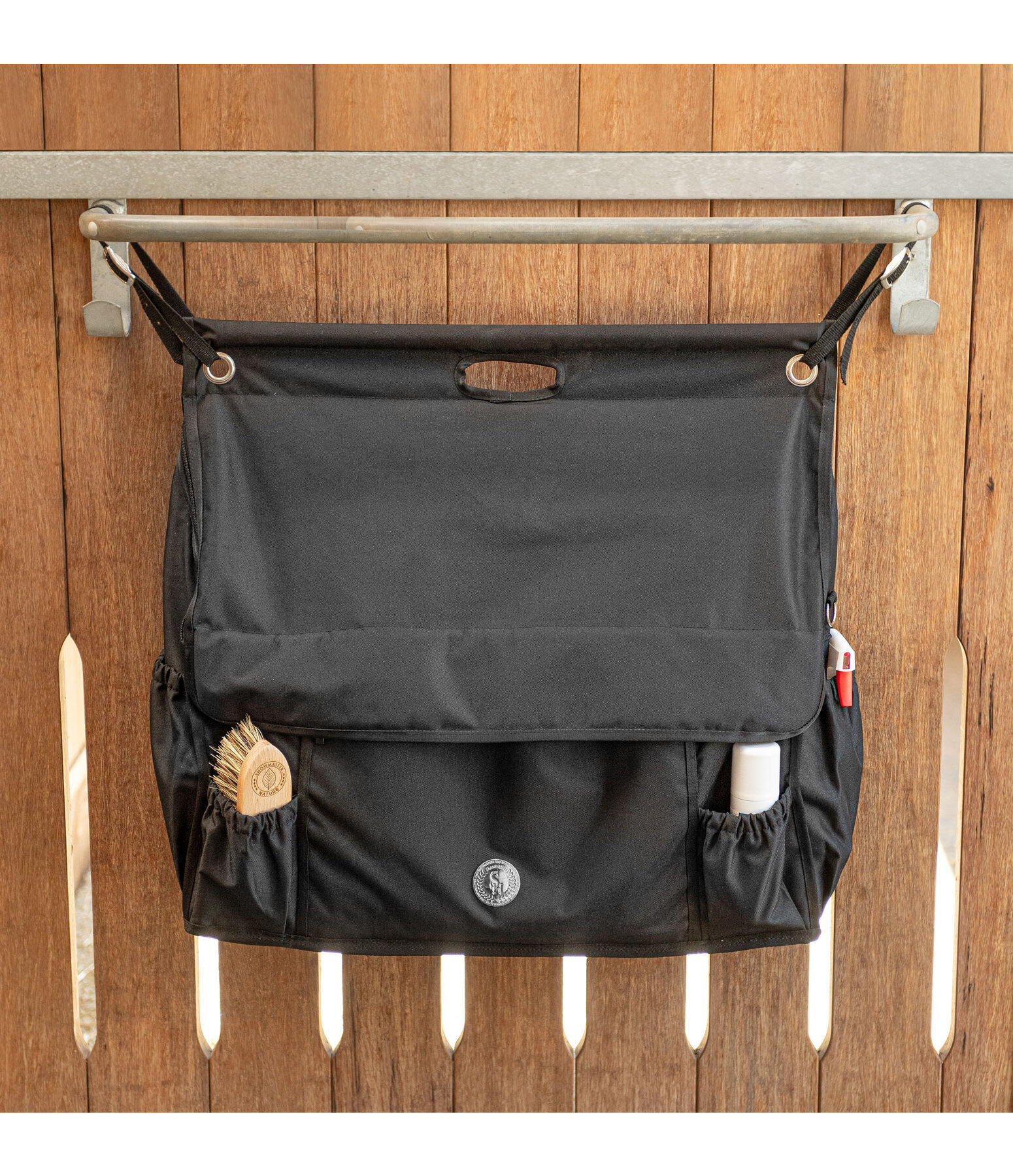 Hanging Stable Bag Manhattan