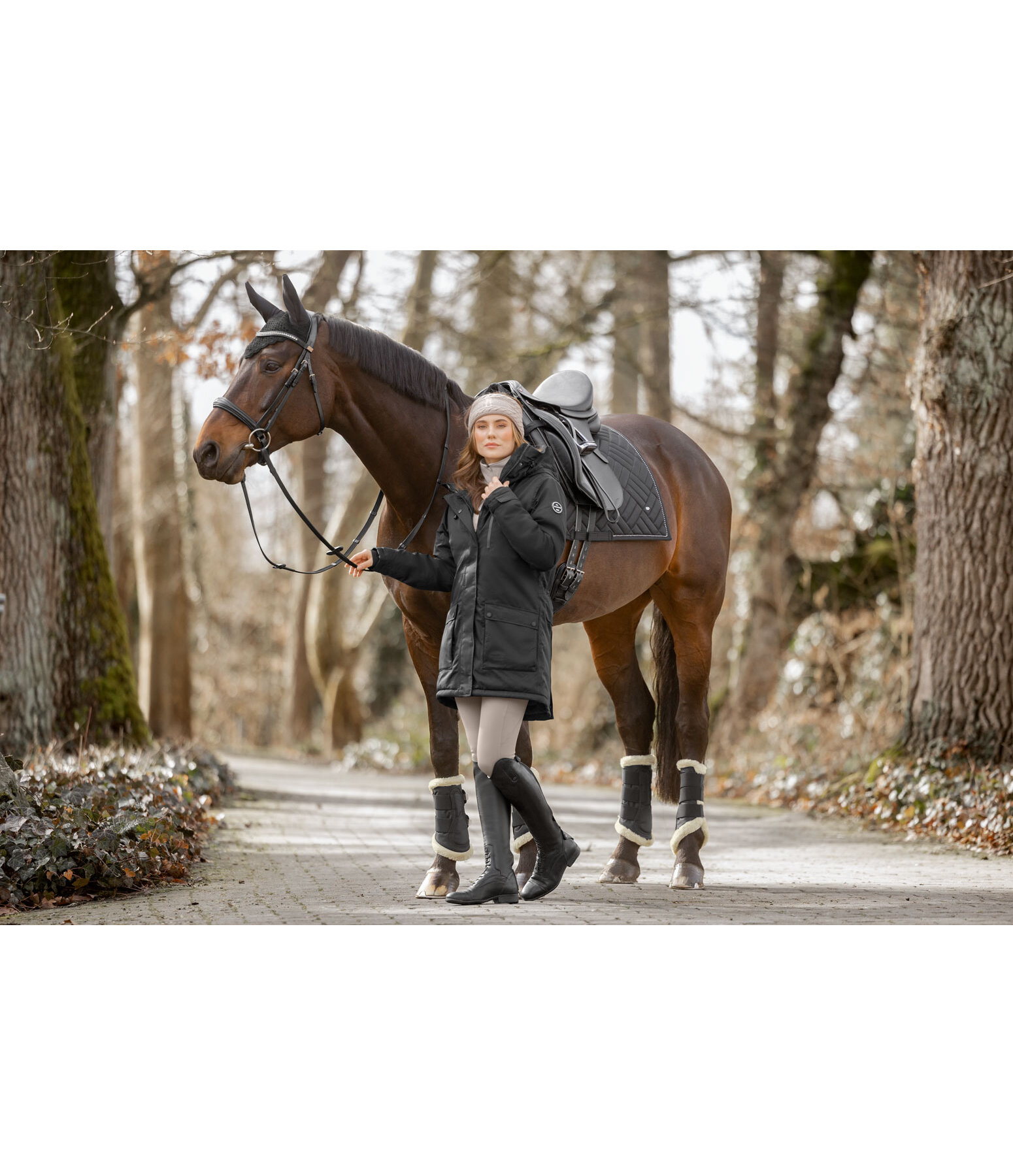 Hooded Functional Riding Parka Anouk