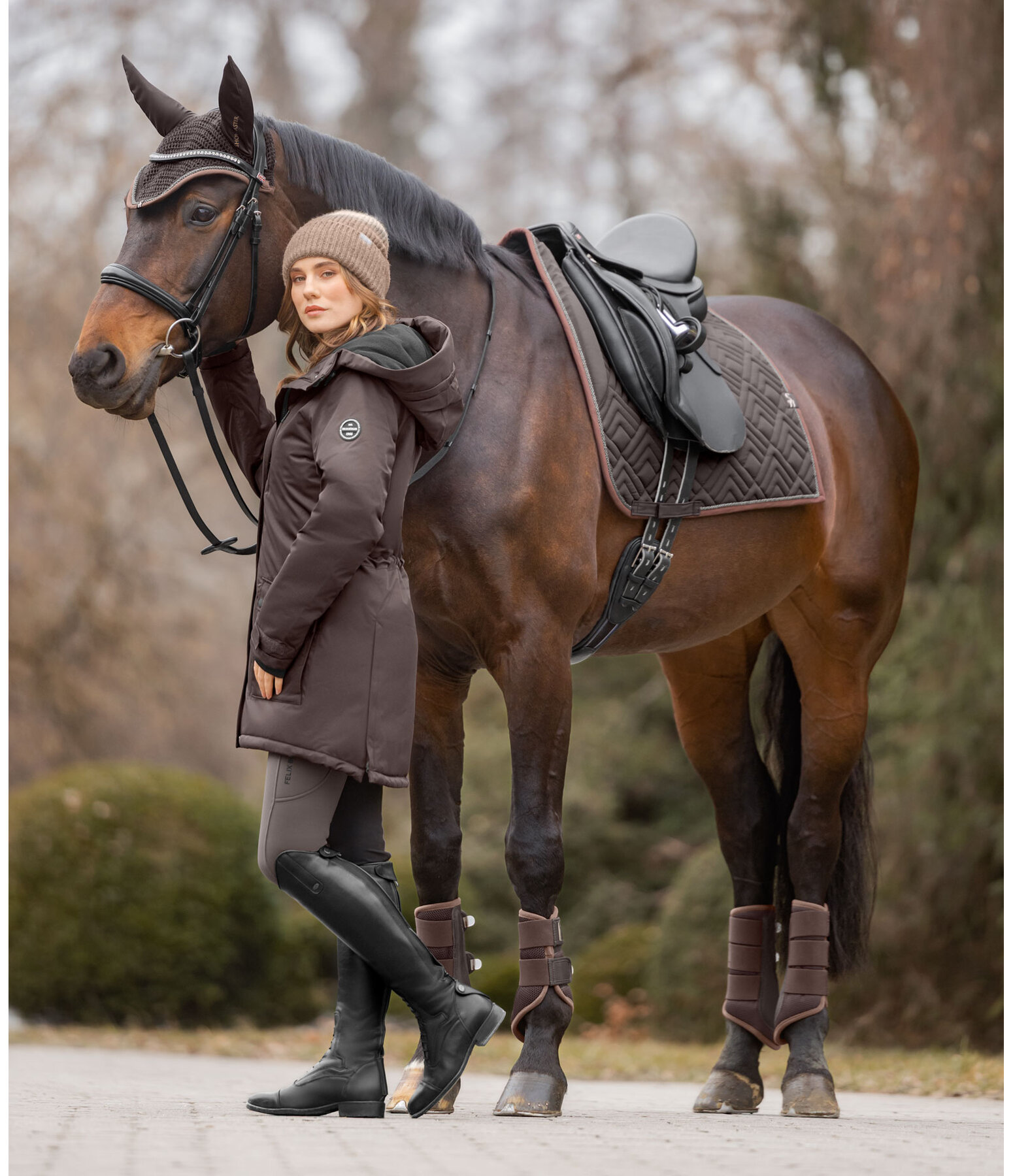 Hooded Functional Riding Parka Anouk