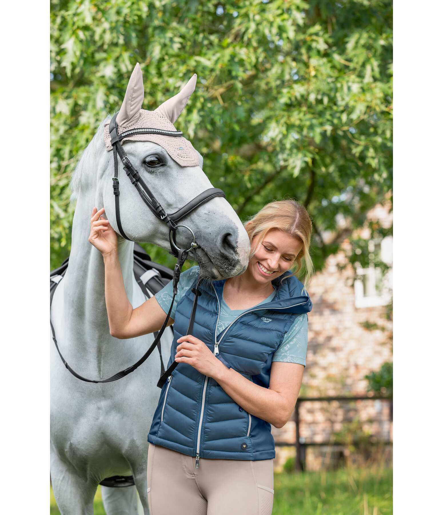 Softshell Hooded Combination Riding Gilet Zoey