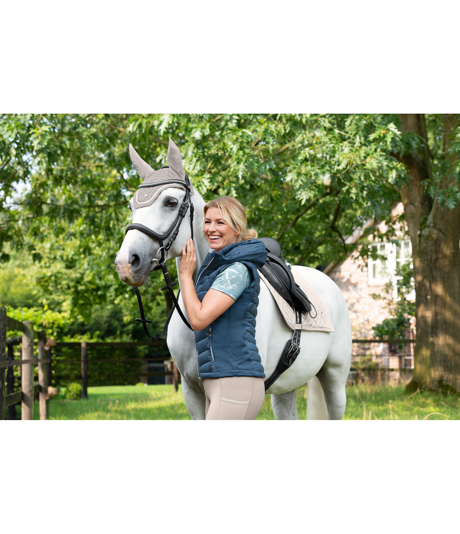 Softshell Hooded Combination Riding Gilet Zoey