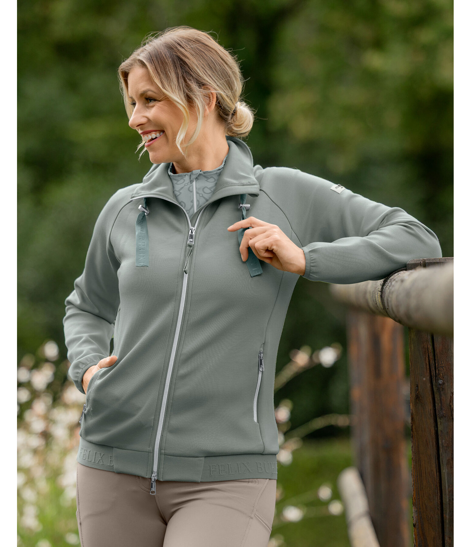 Performance Stretch Jacket Maja II