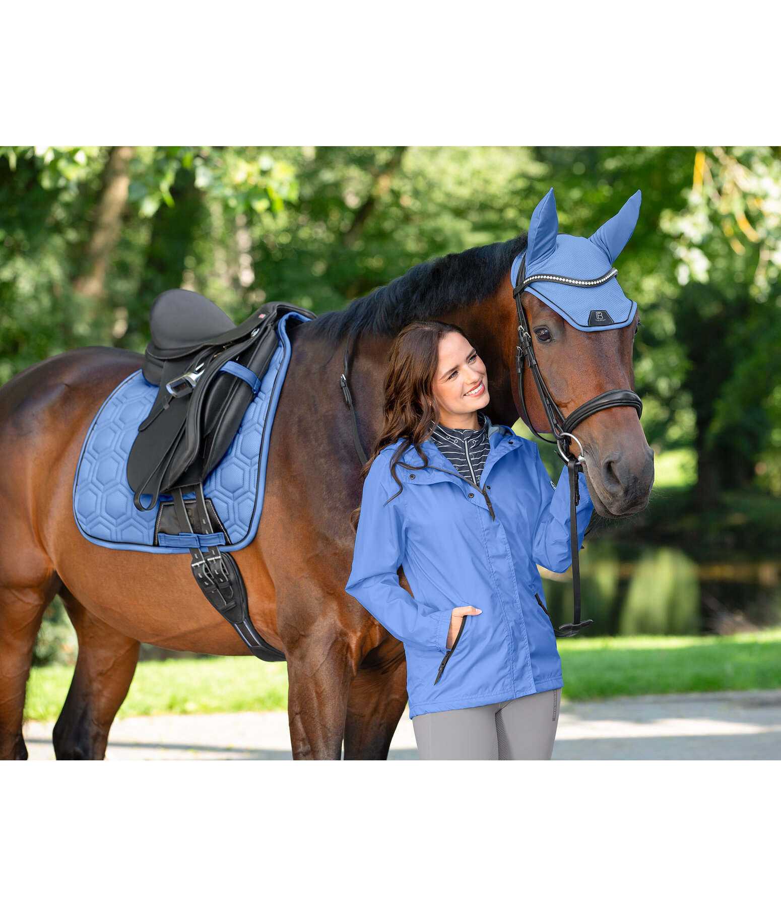 Hooded Functional Riding Jacket Klara Life Cycle