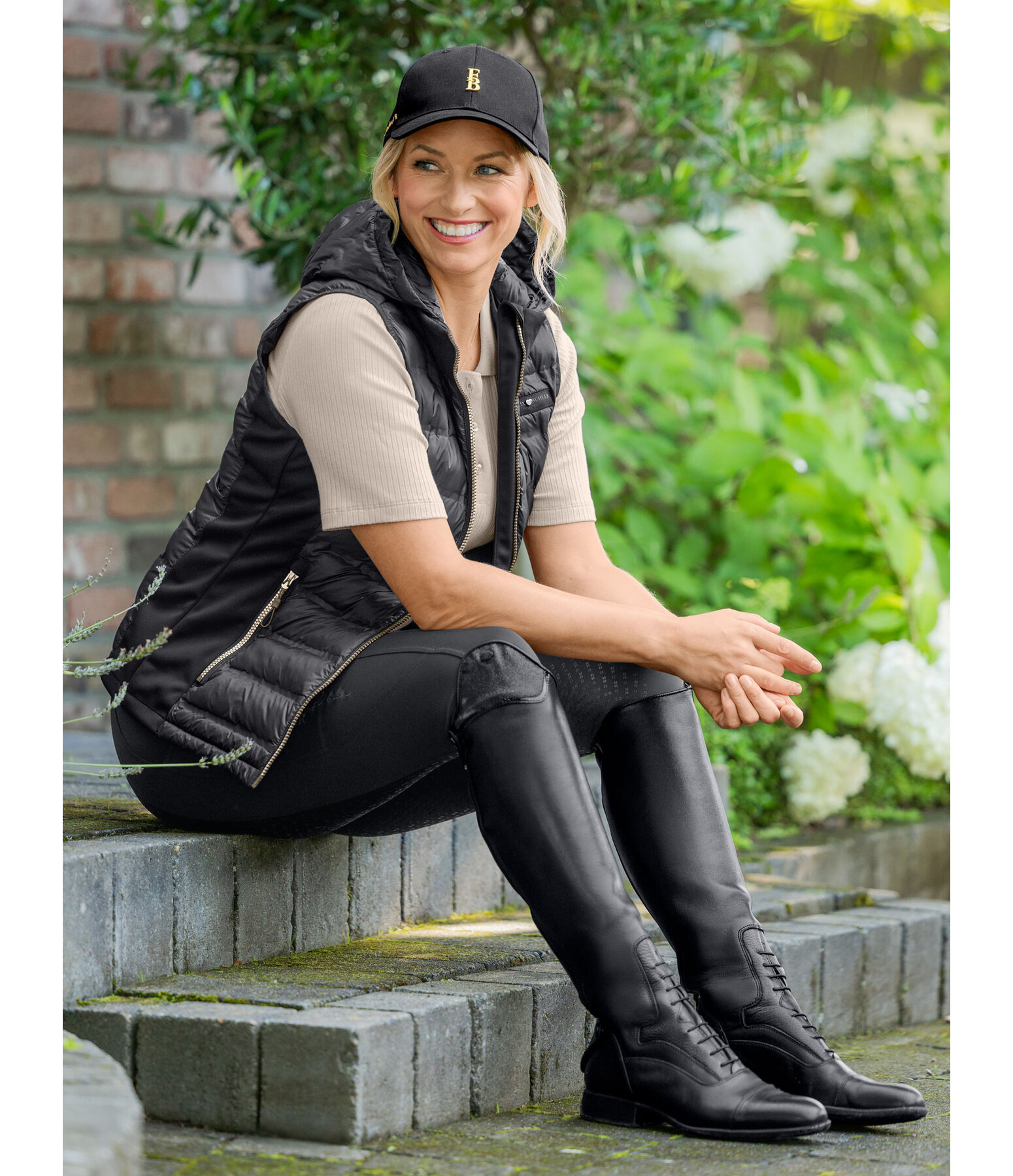 Hooded Combination Gilet Josy