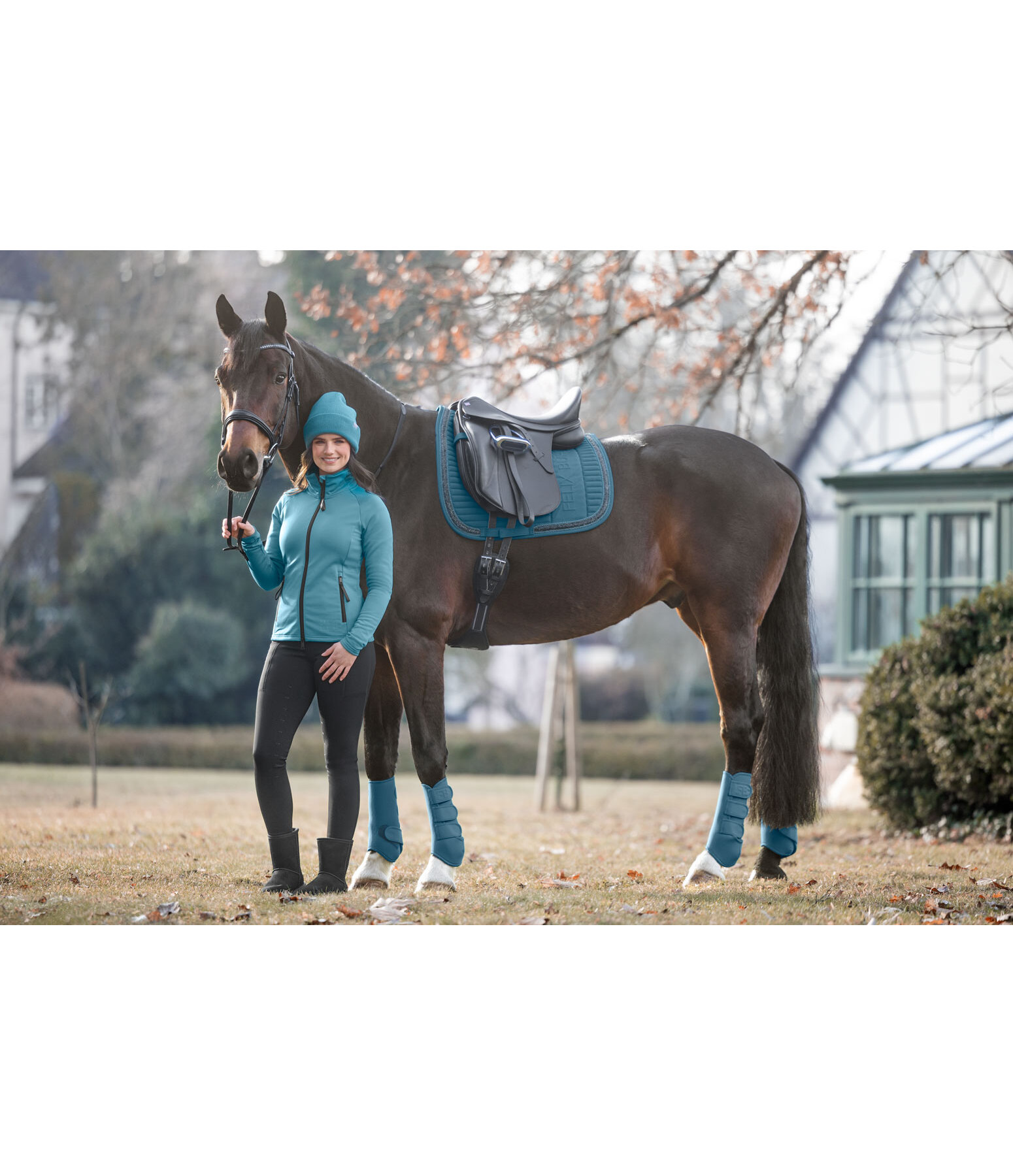 Performance Stretch Jacket Holly