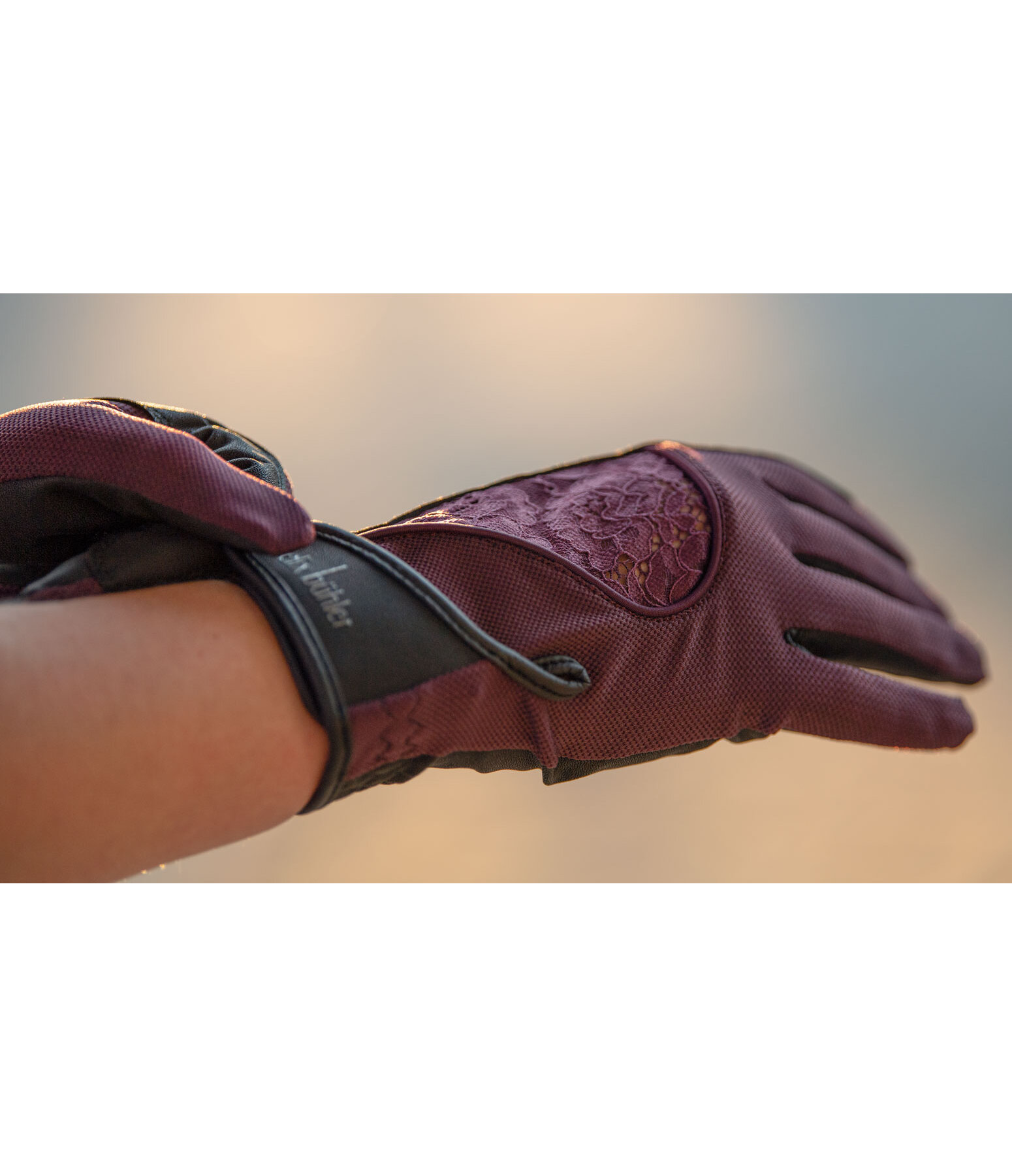 Riding Gloves Lace