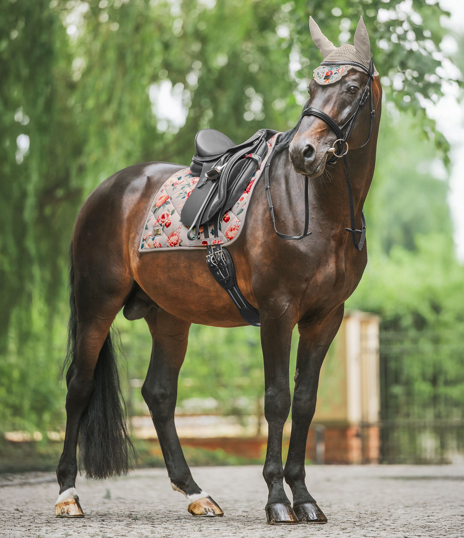 Outfit Flowers in Champagne