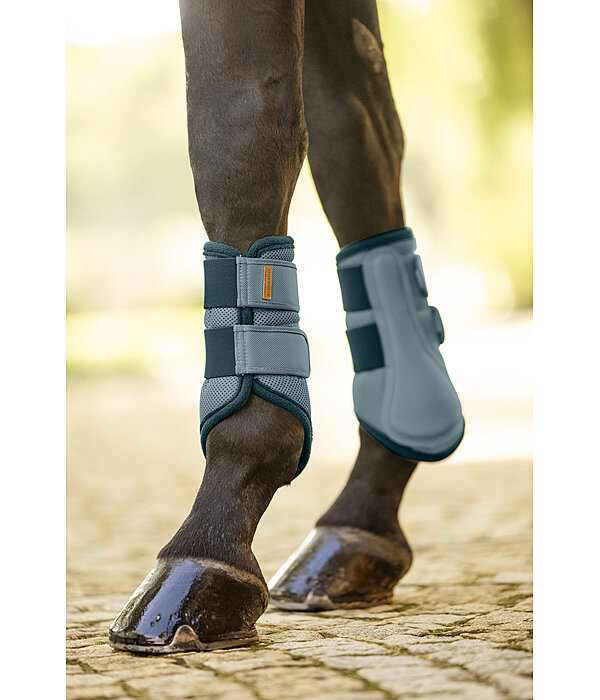 Functional Boots Swiss Design, Front Legs