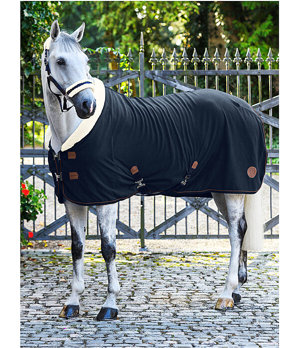 Fleece Wicking Rug Timeless Elegance with Teddy Fleece Collar