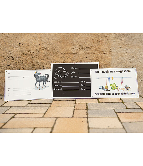 Comic stable sign Please keep grooming area tidy!