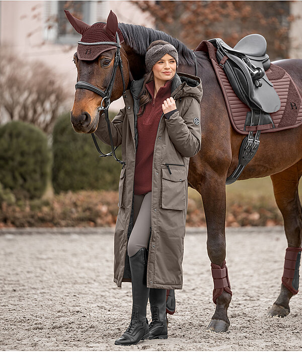 Women's Outfit Claudi in Dark Taupe